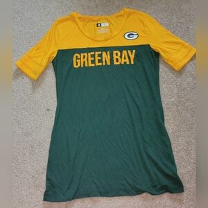 Green Bay Packers NFL women’s small shirt Preowned